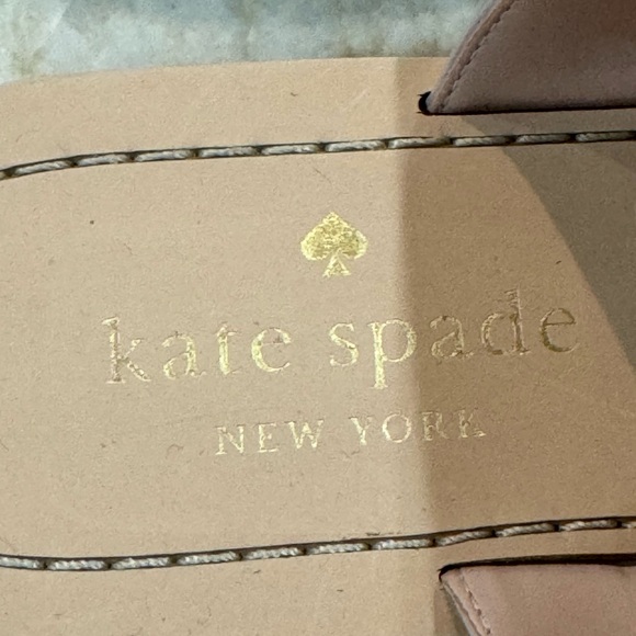 Kate Spade Cece Heart Black Shiny PVC Thong Sandals. New - Picture 9 of 9